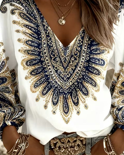 Karen | Top with V-Neck and Retro Print