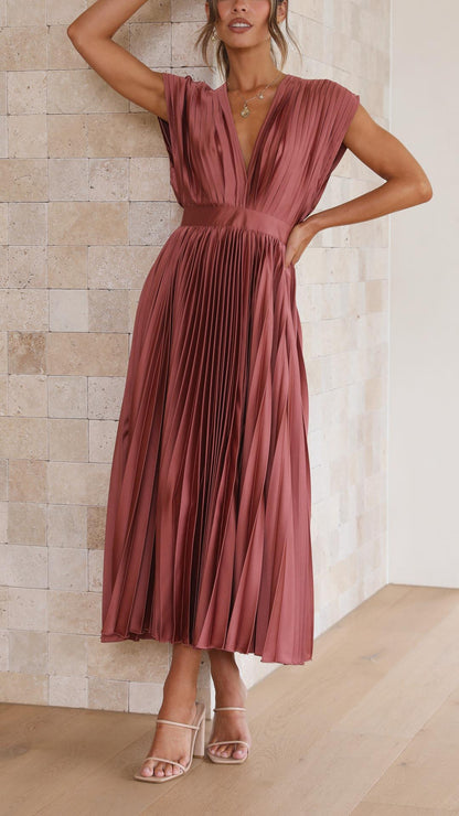 Kaitlyn | Women's Pleated V Neck Midi Wedding Guest Dress